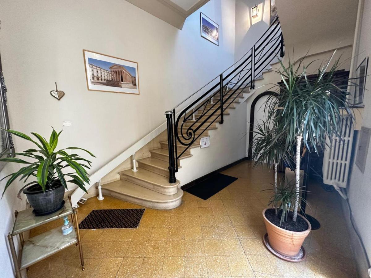 Appartement 4 A 8 Personnes, Spacieux De Standing Classe 4 Etoiles Nîmes Exterior photo