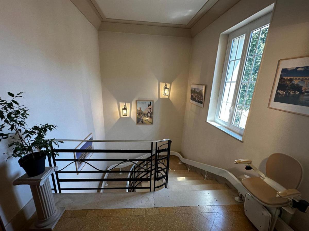 Appartement 4 A 8 Personnes, Spacieux De Standing Classe 4 Etoiles Nîmes Exterior photo