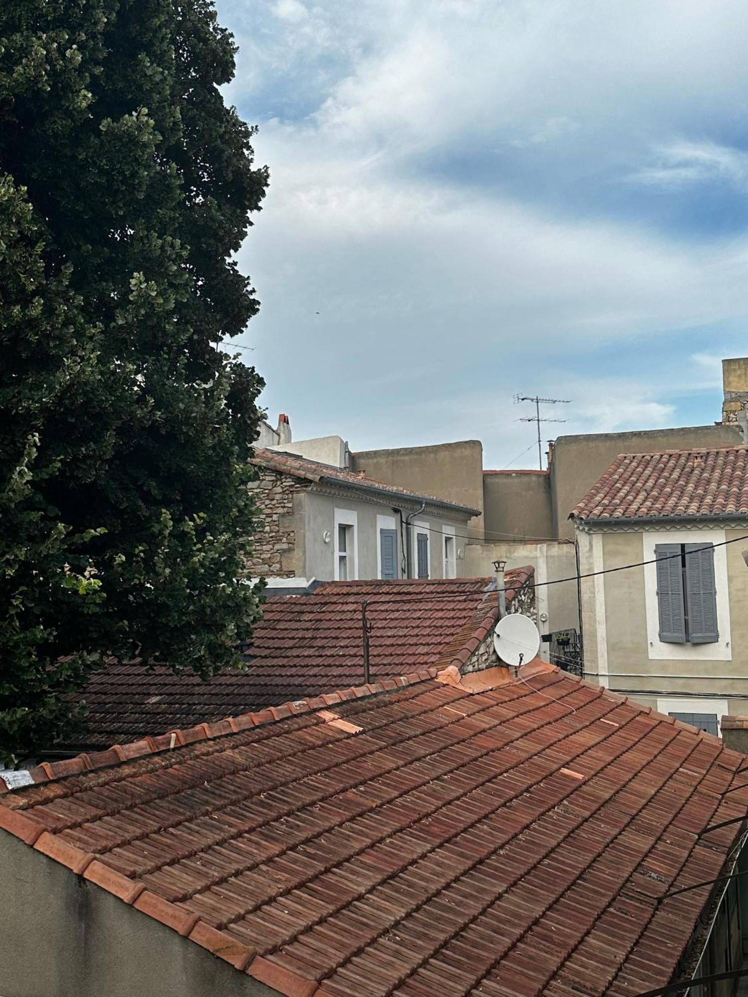 Appartement 4 A 8 Personnes, Spacieux De Standing Classe 4 Etoiles Nîmes Exterior photo